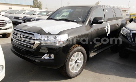 Nunua Imported Toyota Land Cruiser Nyeusi Gari ndani ya Import - Dubai nchini Bujumbura Nunua Imported Toyota Land Cruiser Nyeusi Gari ndani ya Import - Dubai nchini Bujumbura