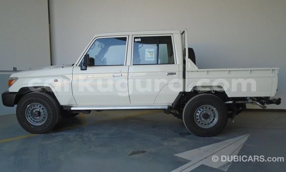 Buy Import Toyota Land Cruiser White Car in Import - Dubai in Bujumbura Buy Import Toyota Land Cruiser White Car in Import - Dubai in Bujumbura
