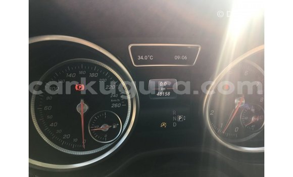 Acheter Import Voiture Mercedes-Benz GLE Blanc à Import - Dubai, Bujumbura