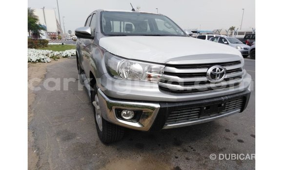 Nunua Imported Toyota Hilux Nyingine Gari ndani ya Import - Dubai nchini Bujumbura Nunua Imported Toyota Hilux Nyingine Gari ndani ya Import - Dubai nchini Bujumbura