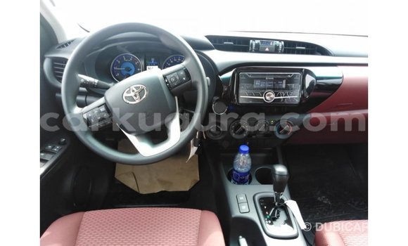 Nunua Imported Toyota Hilux Nyingine Gari ndani ya Import - Dubai nchini Bujumbura Nunua Imported Toyota Hilux Nyingine Gari ndani ya Import - Dubai nchini Bujumbura