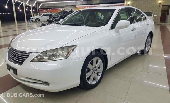 Nunua Imported Lexus ES Nyeupe Gari ndani ya Import - Dubai nchini Bujumbura Nunua Imported Lexus ES Nyeupe Gari ndani ya Import - Dubai nchini Bujumbura