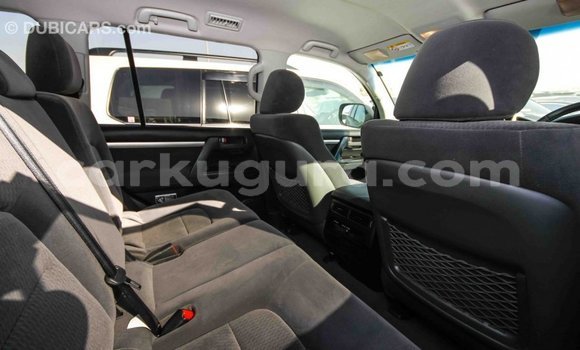 Buy Import Toyota Land Cruiser Black Car in Import - Dubai in Bujumbura Buy Import Toyota Land Cruiser Black Car in Import - Dubai in Bujumbura