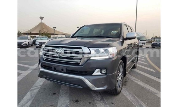 Nunua Imported Toyota Land Cruiser Nyingine Gari ndani ya Import - Dubai nchini Bujumbura Nunua Imported Toyota Land Cruiser Nyingine Gari ndani ya Import - Dubai nchini Bujumbura