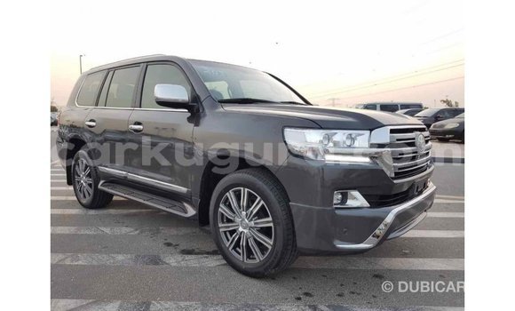 Nunua Imported Toyota Land Cruiser Nyingine Gari ndani ya Import - Dubai nchini Bujumbura Nunua Imported Toyota Land Cruiser Nyingine Gari ndani ya Import - Dubai nchini Bujumbura