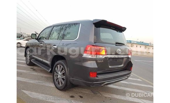 Nunua Imported Toyota Land Cruiser Nyingine Gari ndani ya Import - Dubai nchini Bujumbura Nunua Imported Toyota Land Cruiser Nyingine Gari ndani ya Import - Dubai nchini Bujumbura