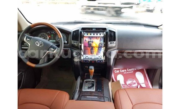 Nunua Imported Toyota Land Cruiser Nyingine Gari ndani ya Import - Dubai nchini Bujumbura Nunua Imported Toyota Land Cruiser Nyingine Gari ndani ya Import - Dubai nchini Bujumbura