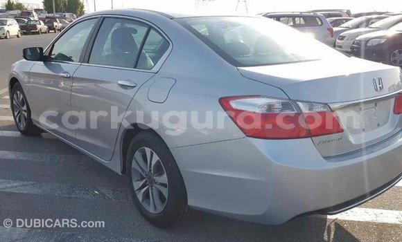 Nunua Imported Honda Accord Nyingine Gari ndani ya Import - Dubai nchini Bujumbura Nunua Imported Honda Accord Nyingine Gari ndani ya Import - Dubai nchini Bujumbura