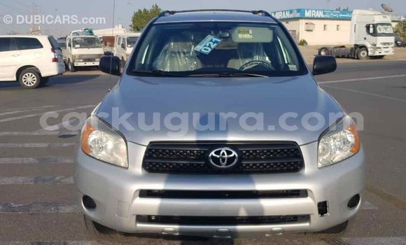 Nunua Imported Toyota RAV4 Nyingine Gari ndani ya Import - Dubai nchini Bujumbura Nunua Imported Toyota RAV4 Nyingine Gari ndani ya Import - Dubai nchini Bujumbura