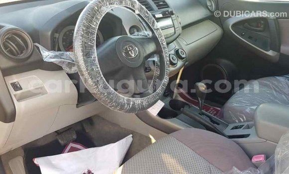 Nunua Imported Toyota RAV4 Nyingine Gari ndani ya Import - Dubai nchini Bujumbura Nunua Imported Toyota RAV4 Nyingine Gari ndani ya Import - Dubai nchini Bujumbura