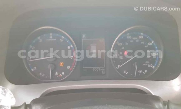 Nunua Imported Toyota RAV4 Nyeusi Gari ndani ya Import - Dubai nchini Bujumbura Nunua Imported Toyota RAV4 Nyeusi Gari ndani ya Import - Dubai nchini Bujumbura