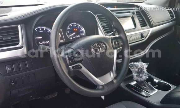 Acheter Import Voiture Toyota Highlander Autre à Import - Dubai, Bujumbura Acheter Import Voiture Toyota Highlander Autre à Import - Dubai, Bujumbura