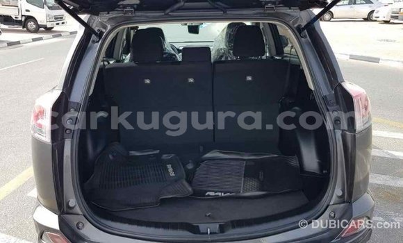 Nunua Imported Toyota RAV4 Nyingine Gari ndani ya Import - Dubai nchini Bujumbura Nunua Imported Toyota RAV4 Nyingine Gari ndani ya Import - Dubai nchini Bujumbura