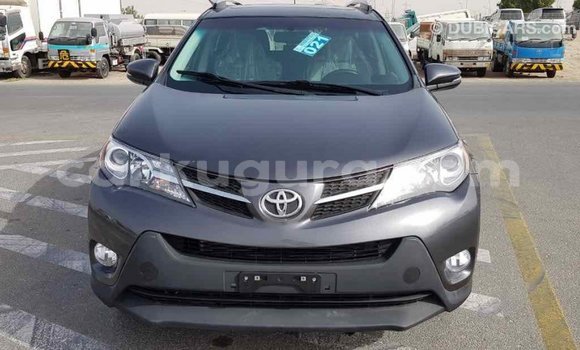 Acheter Import Voiture Toyota RAV4 Autre à Import - Dubai, Bujumbura Acheter Import Voiture Toyota RAV4 Autre à Import - Dubai, Bujumbura
