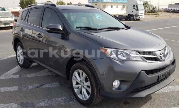 Acheter Import Voiture Toyota RAV4 Autre à Import - Dubai, Bujumbura Acheter Import Voiture Toyota RAV4 Autre à Import - Dubai, Bujumbura