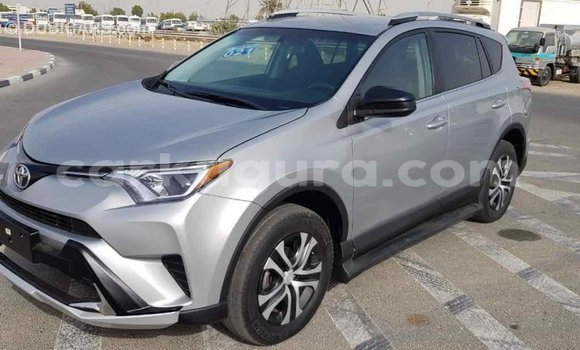 Nunua Imported Toyota RAV4 Nyingine Gari ndani ya Import - Dubai nchini Bujumbura Nunua Imported Toyota RAV4 Nyingine Gari ndani ya Import - Dubai nchini Bujumbura