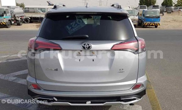 Nunua Imported Toyota RAV4 Nyingine Gari ndani ya Import - Dubai nchini Bujumbura Nunua Imported Toyota RAV4 Nyingine Gari ndani ya Import - Dubai nchini Bujumbura