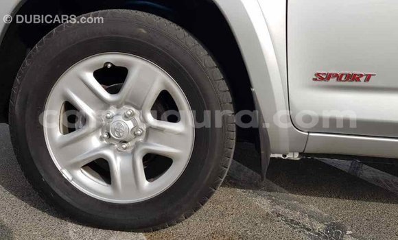Nunua Imported Toyota RAV4 Nyingine Gari ndani ya Import - Dubai nchini Bujumbura Nunua Imported Toyota RAV4 Nyingine Gari ndani ya Import - Dubai nchini Bujumbura