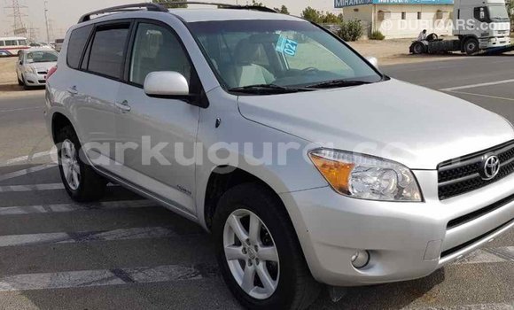 Nunua Imported Toyota RAV4 Nyingine Gari ndani ya Import - Dubai nchini Bujumbura Nunua Imported Toyota RAV4 Nyingine Gari ndani ya Import - Dubai nchini Bujumbura