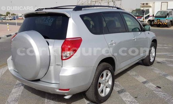 Nunua Imported Toyota RAV4 Nyingine Gari ndani ya Import - Dubai nchini Bujumbura Nunua Imported Toyota RAV4 Nyingine Gari ndani ya Import - Dubai nchini Bujumbura