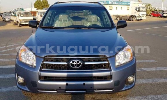 Nunua Imported Toyota RAV4 Bluu Gari ndani ya Import - Dubai nchini Bujumbura Nunua Imported Toyota RAV4 Bluu Gari ndani ya Import - Dubai nchini Bujumbura