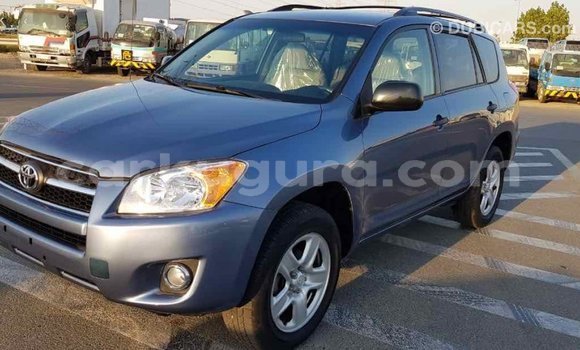 Nunua Imported Toyota RAV4 Bluu Gari ndani ya Import - Dubai nchini Bujumbura Nunua Imported Toyota RAV4 Bluu Gari ndani ya Import - Dubai nchini Bujumbura