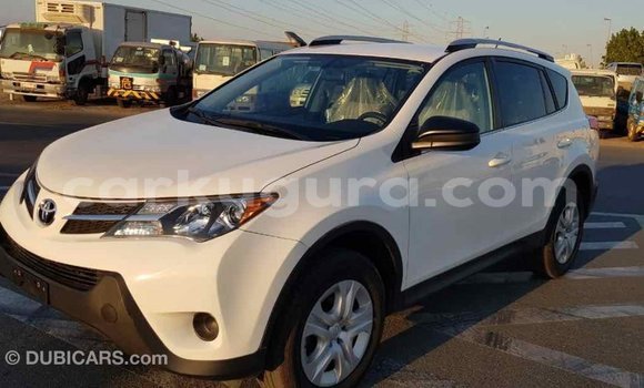 Acheter Import Voiture Toyota RAV4 Blanc à Import - Dubai, Bujumbura Acheter Import Voiture Toyota RAV4 Blanc à Import - Dubai, Bujumbura