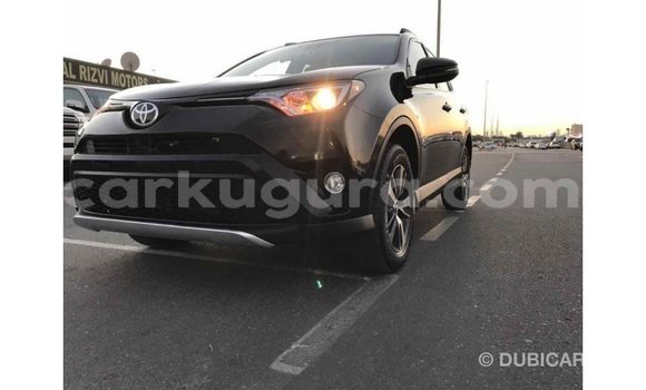 Nunua Imported Toyota RAV4 Nyeusi Gari ndani ya Import - Dubai nchini Bujumbura Nunua Imported Toyota RAV4 Nyeusi Gari ndani ya Import - Dubai nchini Bujumbura
