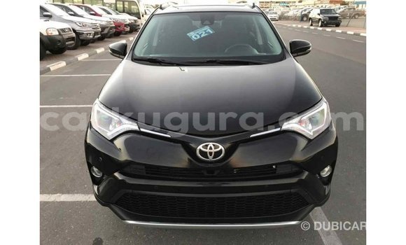 Nunua Imported Toyota RAV4 Nyeusi Gari ndani ya Import - Dubai nchini Bujumbura Nunua Imported Toyota RAV4 Nyeusi Gari ndani ya Import - Dubai nchini Bujumbura