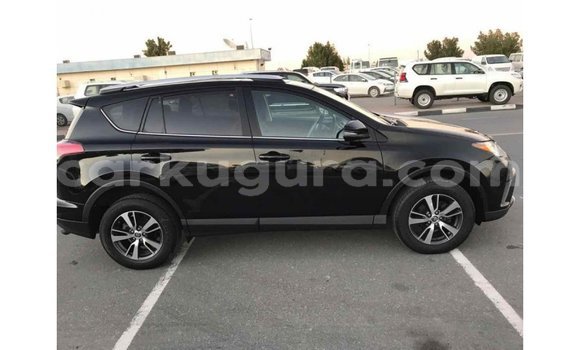 Nunua Imported Toyota RAV4 Nyeusi Gari ndani ya Import - Dubai nchini Bujumbura Nunua Imported Toyota RAV4 Nyeusi Gari ndani ya Import - Dubai nchini Bujumbura