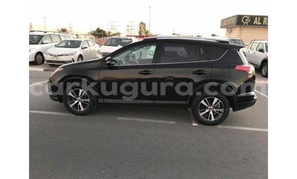 Nunua Imported Toyota RAV4 Nyeusi Gari ndani ya Import - Dubai nchini Bujumbura Nunua Imported Toyota RAV4 Nyeusi Gari ndani ya Import - Dubai nchini Bujumbura