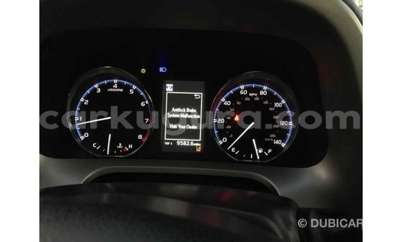 Nunua Imported Toyota RAV4 Nyeusi Gari ndani ya Import - Dubai nchini Bujumbura Nunua Imported Toyota RAV4 Nyeusi Gari ndani ya Import - Dubai nchini Bujumbura