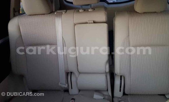Acheter Import Voiture Toyota Highlander Blanc à Import - Dubai, Bujumbura Acheter Import Voiture Toyota Highlander Blanc à Import - Dubai, Bujumbura