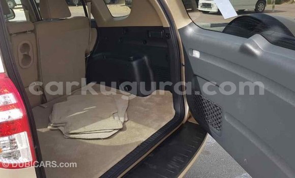 Nunua Imported Toyota RAV4 Nyingine Gari ndani ya Import - Dubai nchini Bujumbura Nunua Imported Toyota RAV4 Nyingine Gari ndani ya Import - Dubai nchini Bujumbura