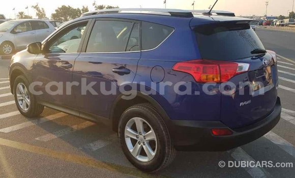 Nunua Imported Toyota RAV4 Bluu Gari ndani ya Import - Dubai nchini Bujumbura Nunua Imported Toyota RAV4 Bluu Gari ndani ya Import - Dubai nchini Bujumbura