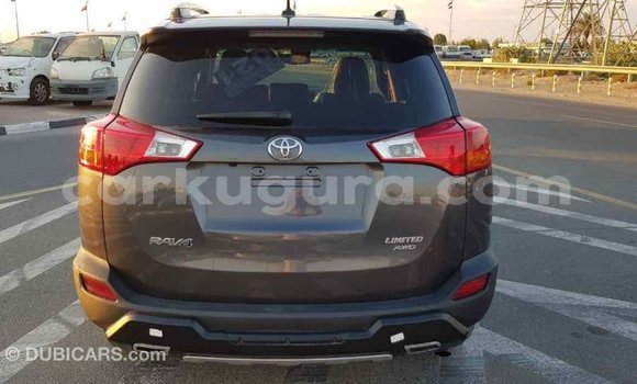 Acheter Import Voiture Toyota RAV4 Autre à Import - Dubai, Bujumbura Acheter Import Voiture Toyota RAV4 Autre à Import - Dubai, Bujumbura