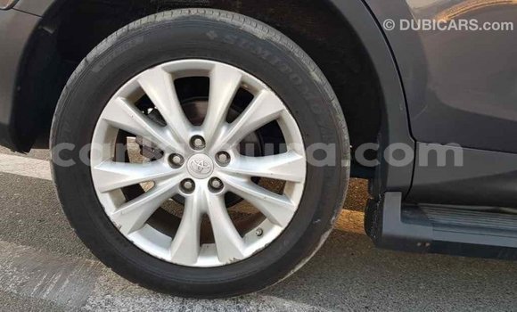 Acheter Import Voiture Toyota RAV4 Autre à Import - Dubai, Bujumbura Acheter Import Voiture Toyota RAV4 Autre à Import - Dubai, Bujumbura