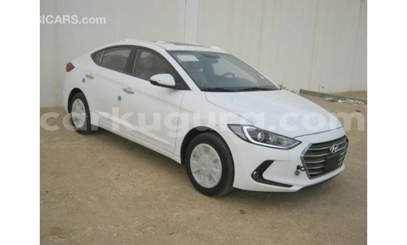 Acheter Import Voiture Hyundai Elantra Blanc à Import - Dubai, Bujumbura Acheter Import Voiture Hyundai Elantra Blanc à Import - Dubai, Bujumbura