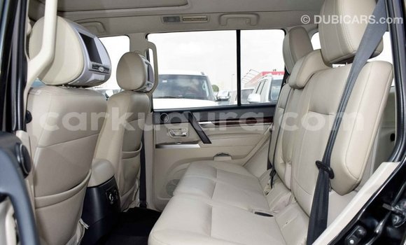 Nunua Imported Mitsubishi Pajero Nyeusi Gari ndani ya Import - Dubai nchini Bujumbura Nunua Imported Mitsubishi Pajero Nyeusi Gari ndani ya Import - Dubai nchini Bujumbura
