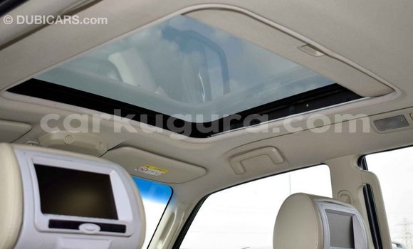 Nunua Imported Mitsubishi Pajero Nyeusi Gari ndani ya Import - Dubai nchini Bujumbura Nunua Imported Mitsubishi Pajero Nyeusi Gari ndani ya Import - Dubai nchini Bujumbura