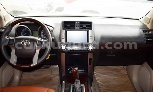 Nunua Imported Toyota Prado Nyeupe Gari ndani ya Import - Dubai nchini Bujumbura Nunua Imported Toyota Prado Nyeupe Gari ndani ya Import - Dubai nchini Bujumbura