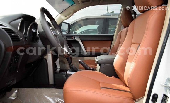 Nunua Imported Toyota Prado Nyeupe Gari ndani ya Import - Dubai nchini Bujumbura Nunua Imported Toyota Prado Nyeupe Gari ndani ya Import - Dubai nchini Bujumbura