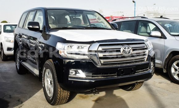 Nunua Imported Toyota Land Cruiser Nyeusi Gari ndani ya Import - Dubai nchini Bujumbura Nunua Imported Toyota Land Cruiser Nyeusi Gari ndani ya Import - Dubai nchini Bujumbura