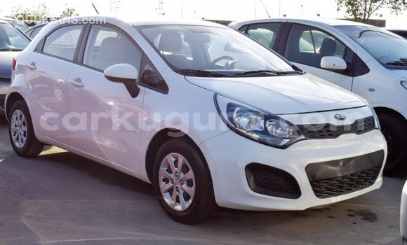 Acheter Import Voiture Kia Rio Blanc à Import - Dubai, Bujumbura Acheter Import Voiture Kia Rio Blanc à Import - Dubai, Bujumbura