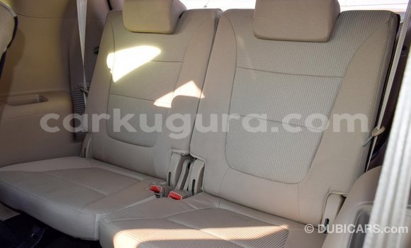 Buy Import Kia Sorento White Car in Import - Dubai in Bujumbura Buy Import Kia Sorento White Car in Import - Dubai in Bujumbura