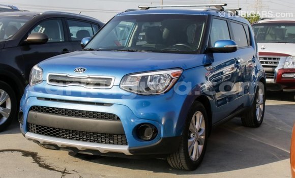 Acheter Import Voiture Kia Soul Bleu à Import - Dubai, Bujumbura Acheter Import Voiture Kia Soul Bleu à Import - Dubai, Bujumbura