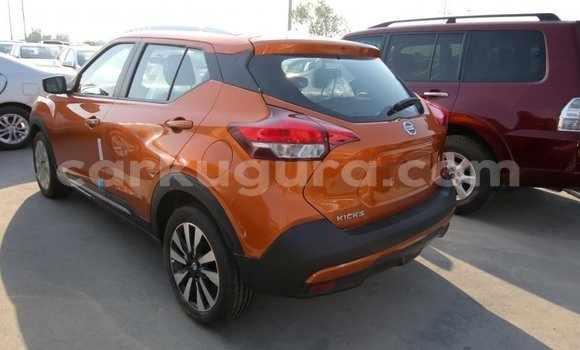 Buy Import Nissan Evalia Other Truck in Import - Dubai in Bujumbura Buy Import Nissan Evalia Other Truck in Import - Dubai in Bujumbura