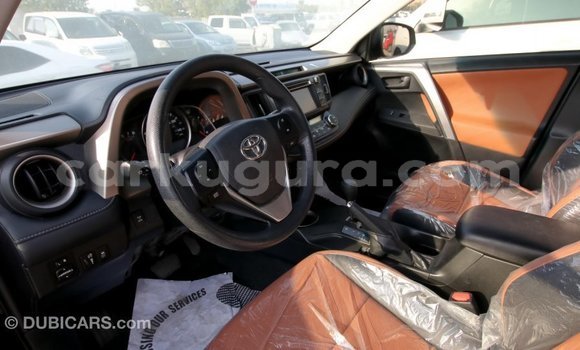 Acheter Import Voiture Toyota RAV4 Noir à Import - Dubai, Bujumbura Acheter Import Voiture Toyota RAV4 Noir à Import - Dubai, Bujumbura