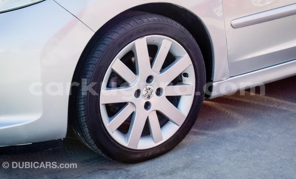 Acheter Import Voiture Peugeot 207 Autre à Import - Dubai, Bujumbura