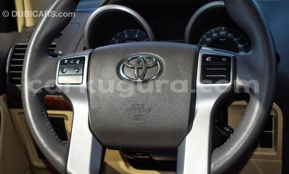 Acheter Import Voiture Toyota Prado Blanc à Import - Dubai, Bujumbura Acheter Import Voiture Toyota Prado Blanc à Import - Dubai, Bujumbura